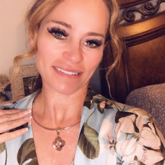 Authentic Louis Vuitton Flower Monogram Choker - Picture 3 of 4